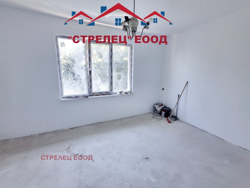 À venda  Estúdio Dobritch , Energorazpredelenie , 39 m² | 84106990 - imagem [2]