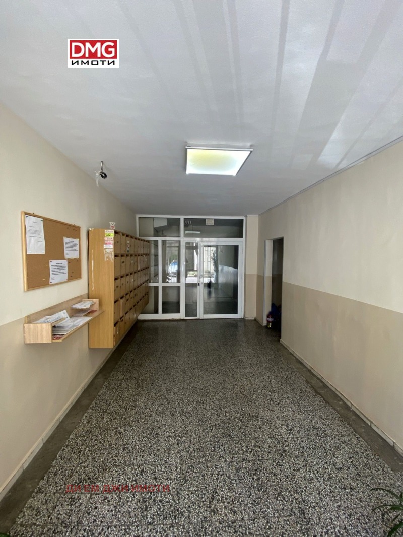 De vânzare  2 dormitoare Sofia , Dârvenița , 131 mp | 70242812 - imagine [14]