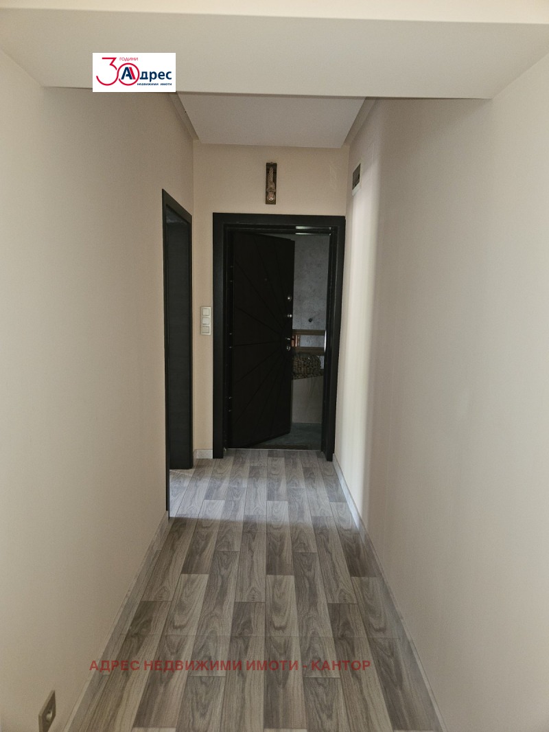 Продава  3-стаен град Пазарджик , Идеален център , 100 кв.м | 74529524 - изображение [7]