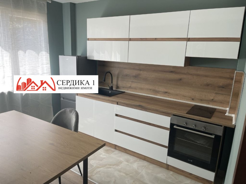 Продава 3-СТАЕН, гр. София, Сердика