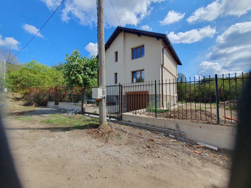 Продава  Къща област София , с. Саранци , 180 кв.м | 82848040 - изображение [6]