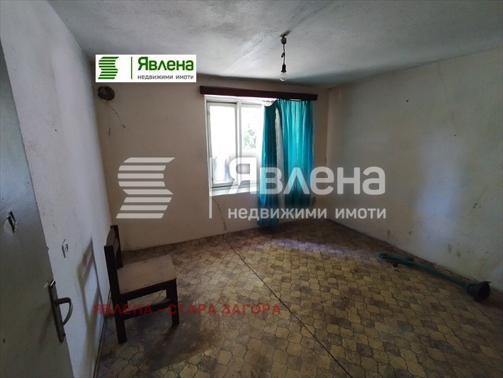 Продава КЪЩА, с. Сулица, област Стара Загора, снимка 6 - Къщи - 48083015