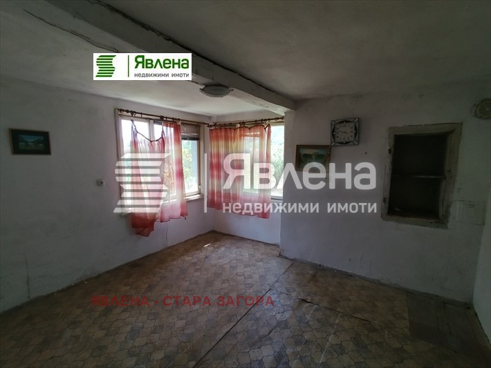 Продава КЪЩА, с. Сулица, област Стара Загора, снимка 7 - Къщи - 48083015