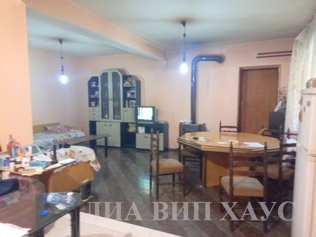 Продава КЪЩА, гр. Пазарджик, Руски, снимка 4 - Къщи - 48731942