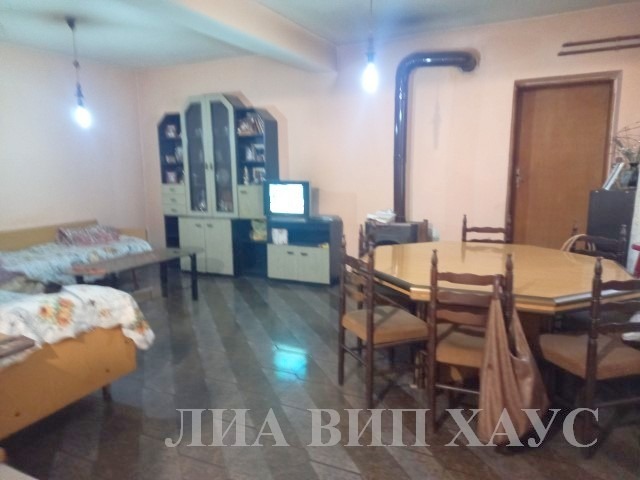 Продава КЪЩА, гр. Пазарджик, Руски, снимка 6 - Къщи - 48731942