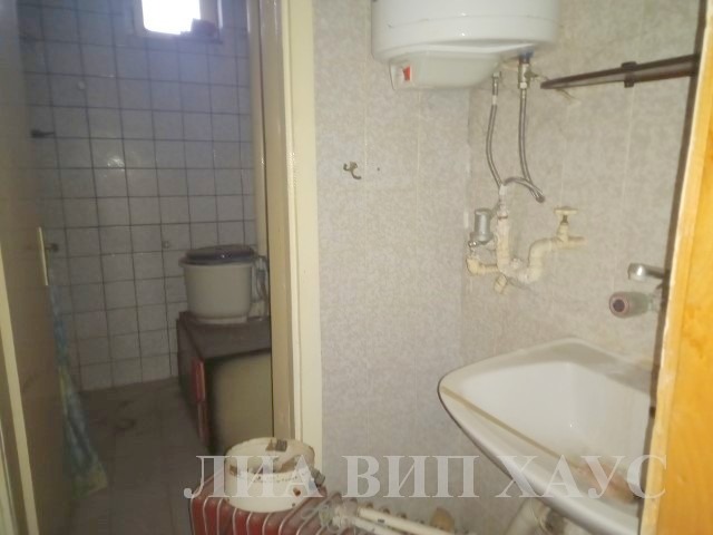 Продава КЪЩА, гр. Пазарджик, Руски, снимка 14 - Къщи - 48731942