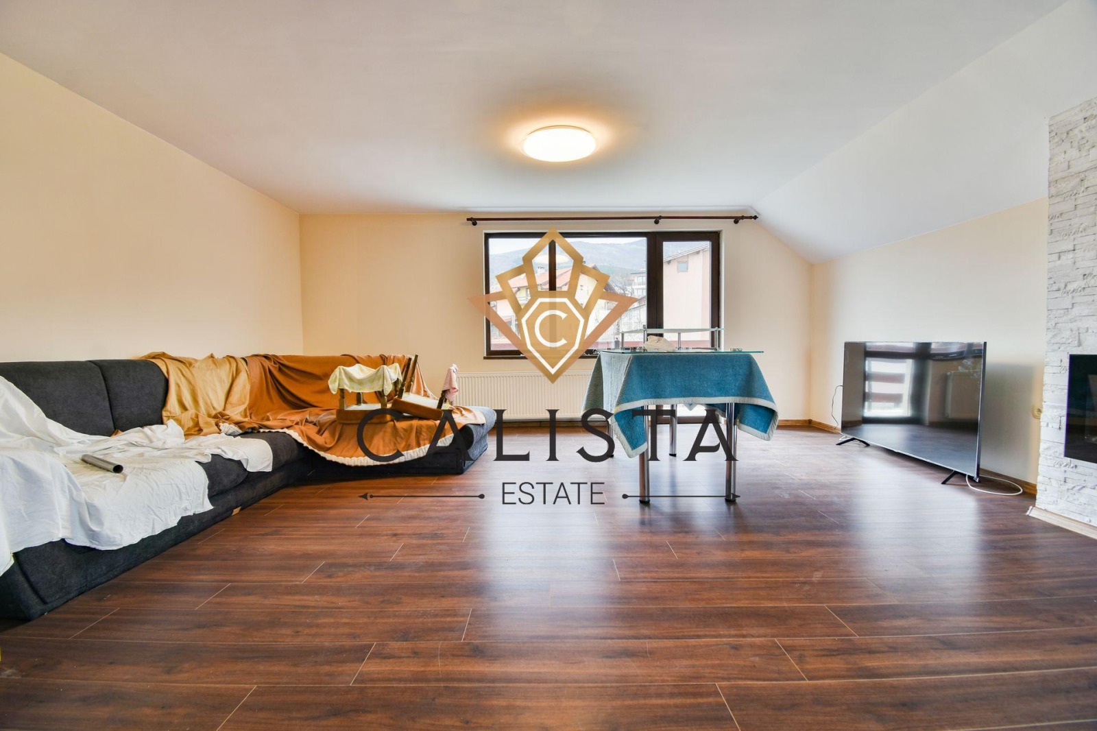 Продава МНОГОСТАЕН, гр. София, Симеоново