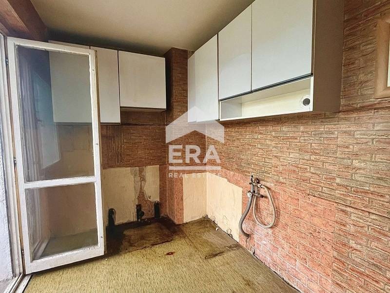Продава 1-СТАЕН, гр. Русе, Родина 2, снимка 5 - Апартаменти - 55024329
