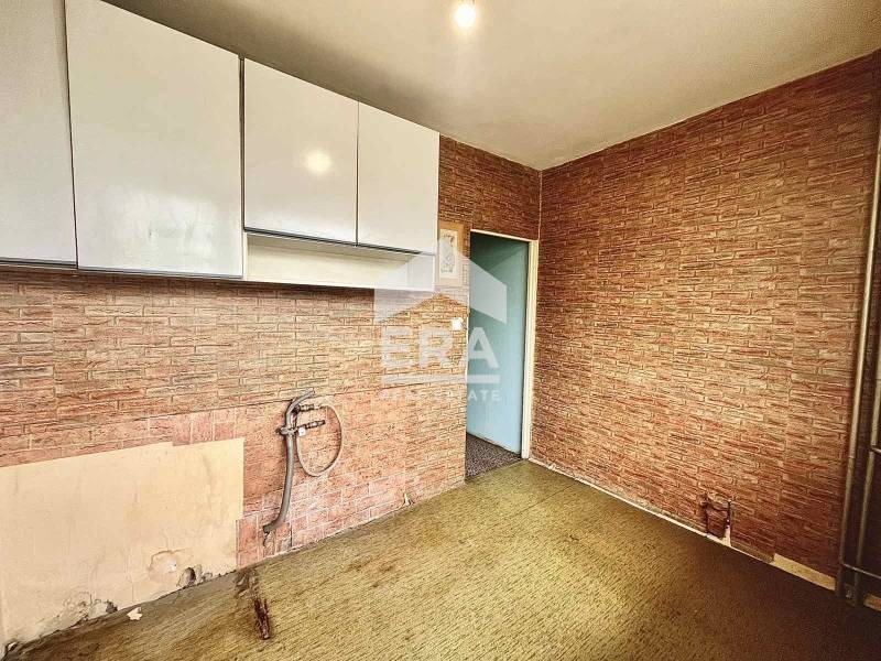 Продава 1-СТАЕН, гр. Русе, Родина 2, снимка 6 - Апартаменти - 55024329