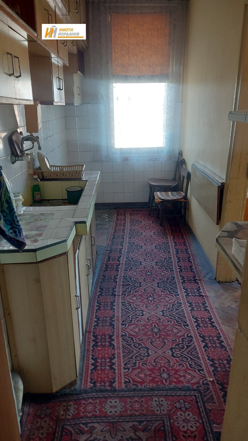 Продава  3-стаен град Велико Търново , Център , 82 кв.м | 15537630 - изображение [2]