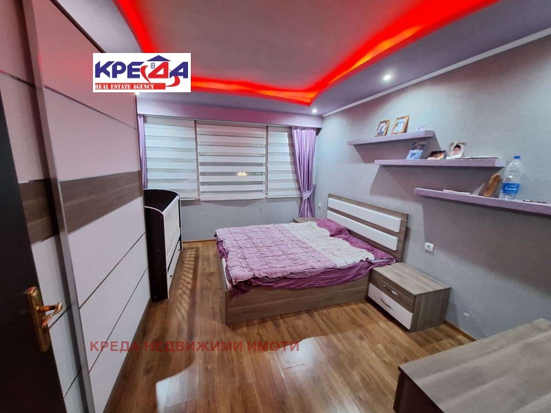 Продава  3-стаен град Кърджали , Възрожденци , 64 кв.м | 60212151