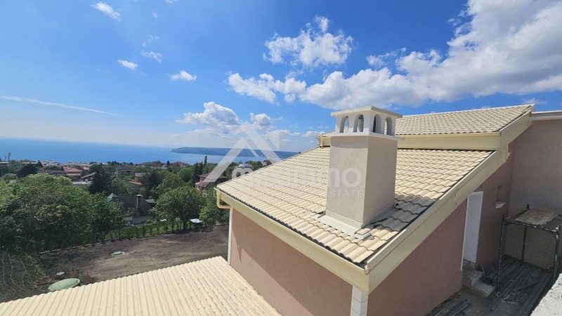 In vendita  Casa Varna , m-t Akchelar , 430 mq | 37536116