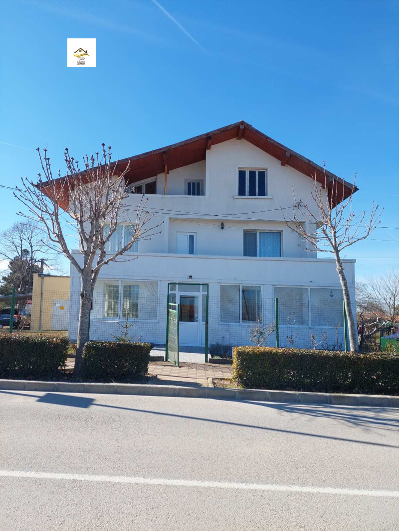 Продава КЪЩА в област Варна, гр. Бяла - 340 кв.м / 230 000 € » 449 840.90 лв., ЛУКС ИМОТИ ШУМЕН