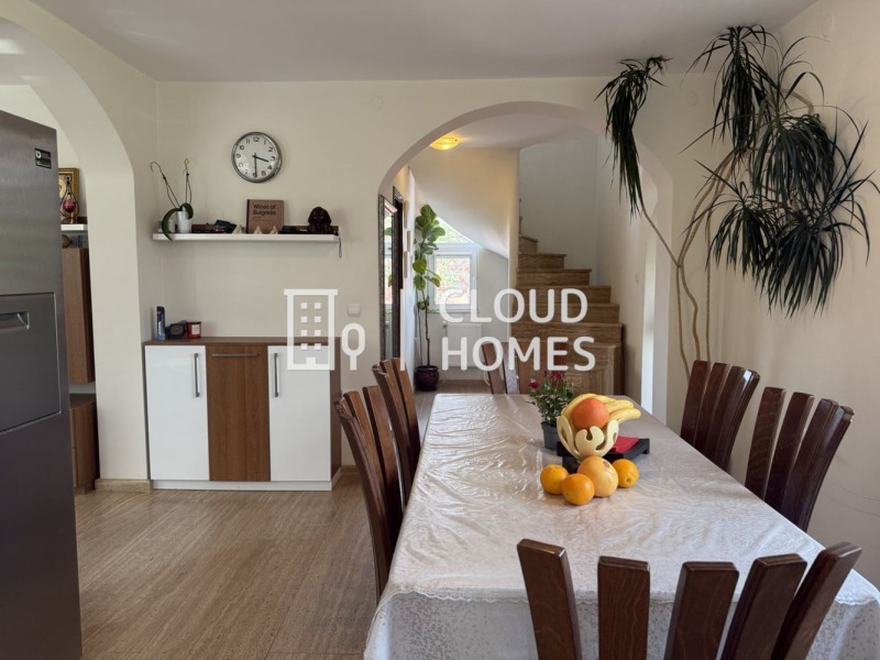 Продава КЪЩА в град Благоевград, Освобождение - 225 кв.м / 299 990 € » 586 729.44 лв., КЛАУД ХОУМС