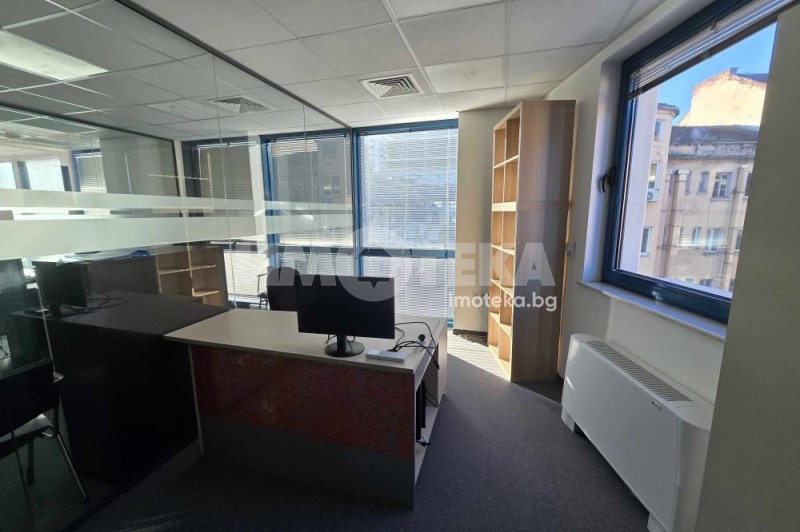 En venta  Oficina Sofia , Tsentar , 460 metros cuadrados | 87549670 - imagen [4]