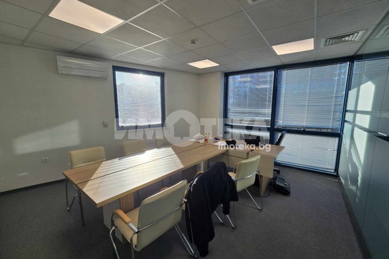 En venta  Oficina Sofia , Tsentar , 460 metros cuadrados | 87549670 - imagen [3]