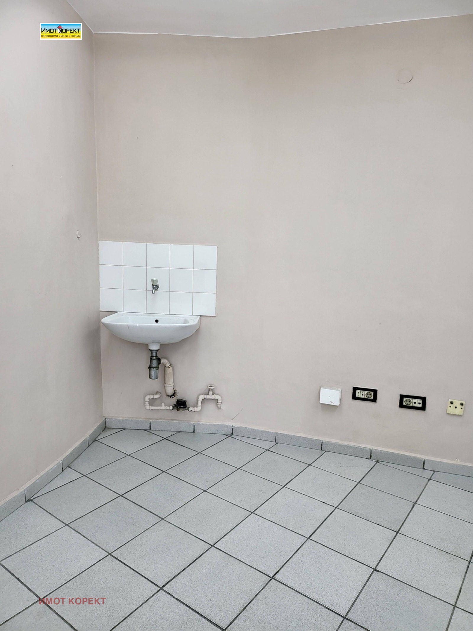 Продава ОФИС, гр. Пазарджик, Идеален център, снимка 5 - Офиси - 55014001
