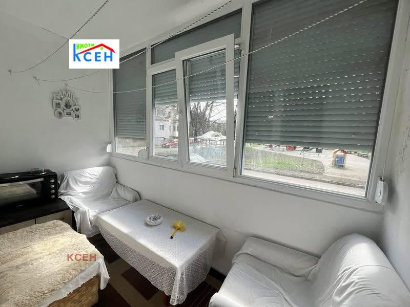 Продава 2-СТАЕН, гр. Търговище, Запад 2, снимка 5 - Апартаменти - 54882144