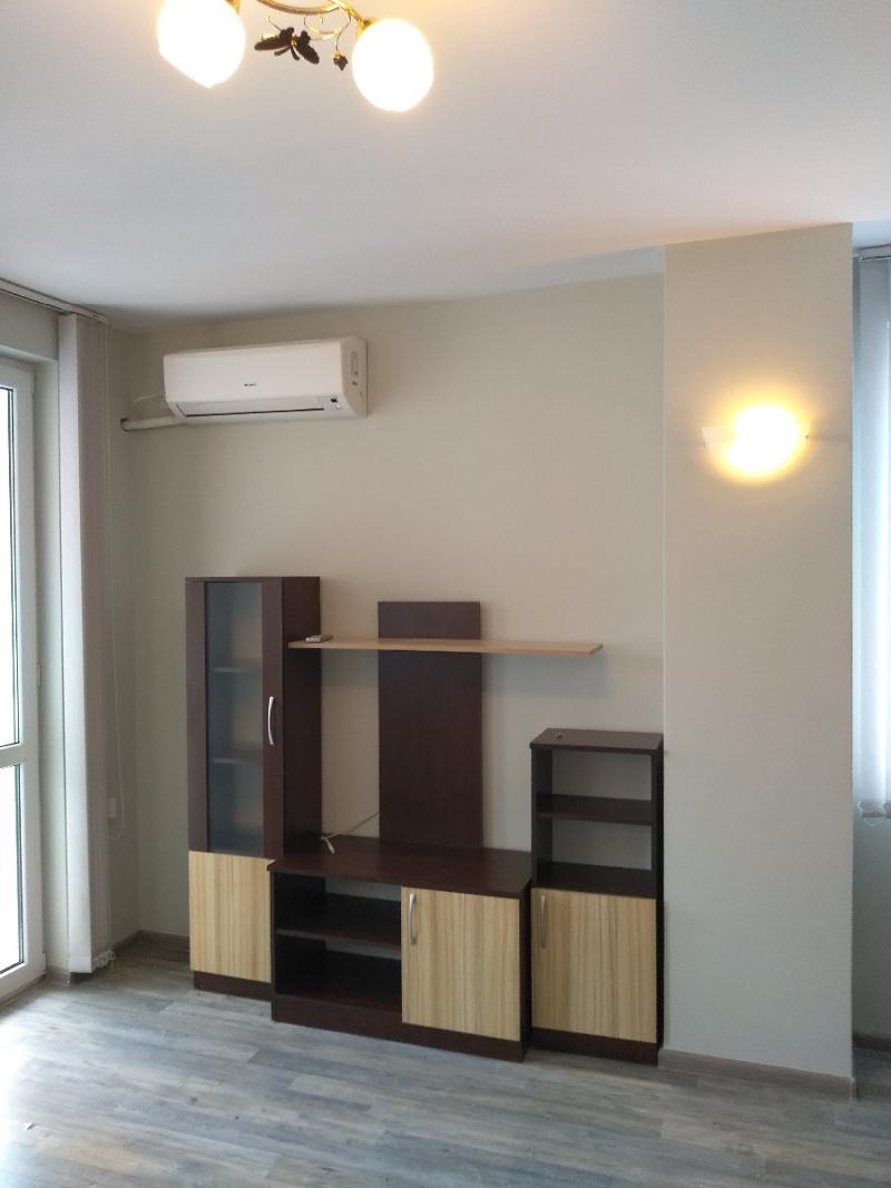 Продава 2-СТАЕН, гр. Велико Търново, Бузлуджа, снимка 2 - Апартаменти - 55170711