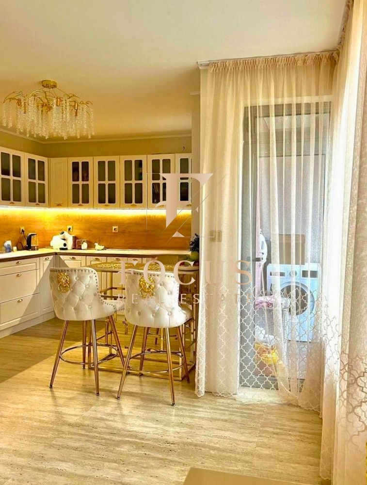 Продава 4-СТАЕН, гр. Пловдив, Кършияка, снимка 3 - Апартаменти - 52610888