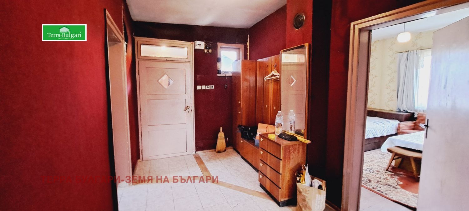 Продава КЪЩА, гр. Перник, Център, снимка 6 - Къщи - 53953679