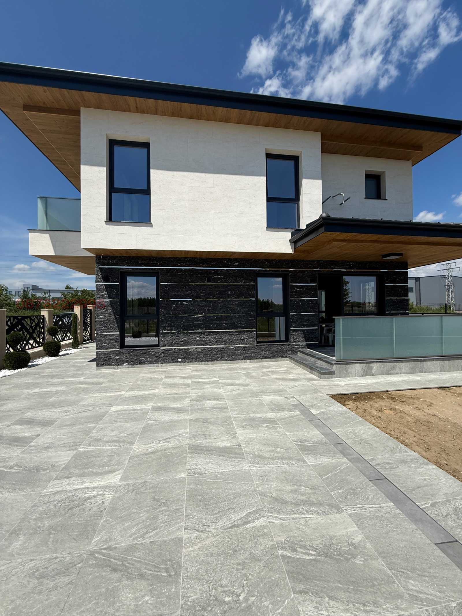 Продава КЪЩА, гр. Пловдив, Коматево, снимка 2 - Къщи - 54496871