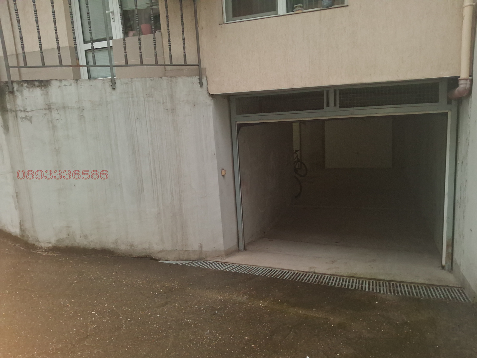 Продава ГАРАЖ, ПАРКОМЯСТО, гр. Русе, Център, снимка 3 - Гаражи и паркоместа - 54170129