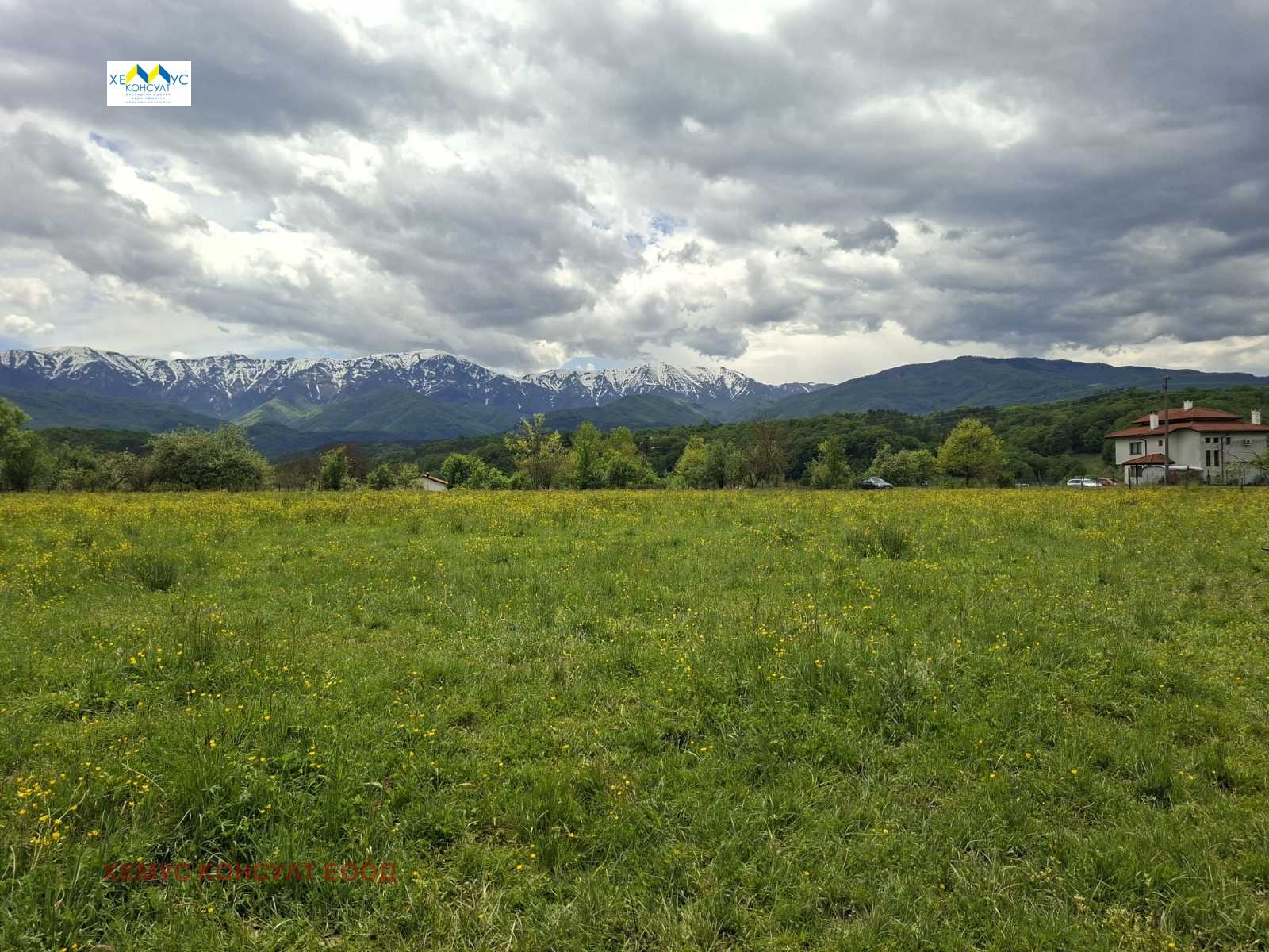 Продава ПАРЦЕЛ, гр. Априлци, област Ловеч