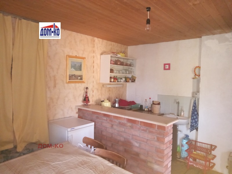 Продава ВИЛА в област Пазарджик, с. Бяга - 30 кв.м / 26 900 € » 52 611.83 лв., ДОМ-КО