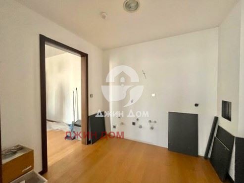 For Sale  2 bedroom region Burgas , k.k. Slanchev bryag , 155 sq.m | 76566793 - image [4]