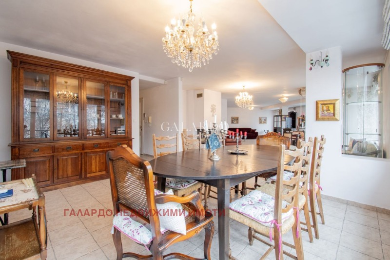 Na prodej  2 ložnice Sofia , Lozenec , 158 m2 | 11378192 - obraz [10]