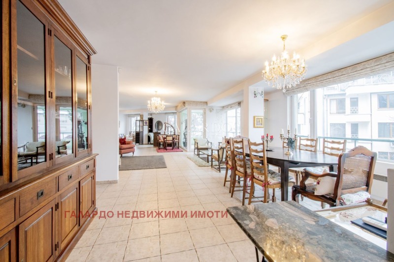 Na prodej  2 ložnice Sofia , Lozenec , 158 m2 | 11378192 - obraz [9]