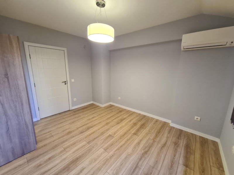 Продаја  2 спаваће собе Хасково , Центар , 132 м2 | 40082469 - слика [10]