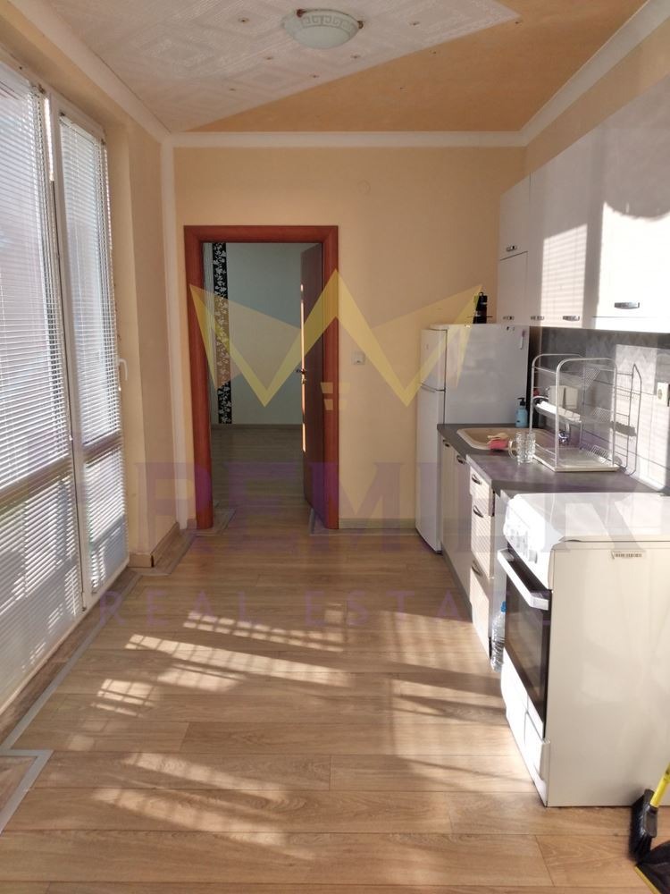 Продава 3-СТАЕН, гр. Варна, м-т Ален мак, снимка 7 - Апартаменти - 53858139