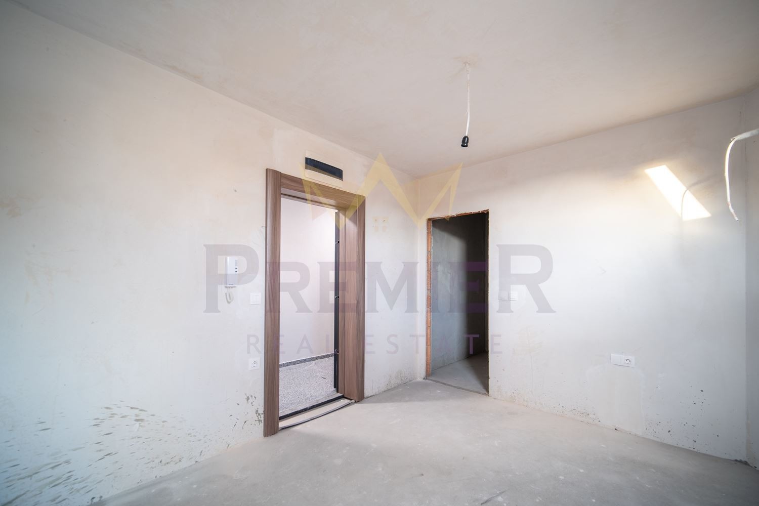 Продава 1-СТАЕН, гр. Варна, Лятно кино Тракия, снимка 2 - Апартаменти - 54836963