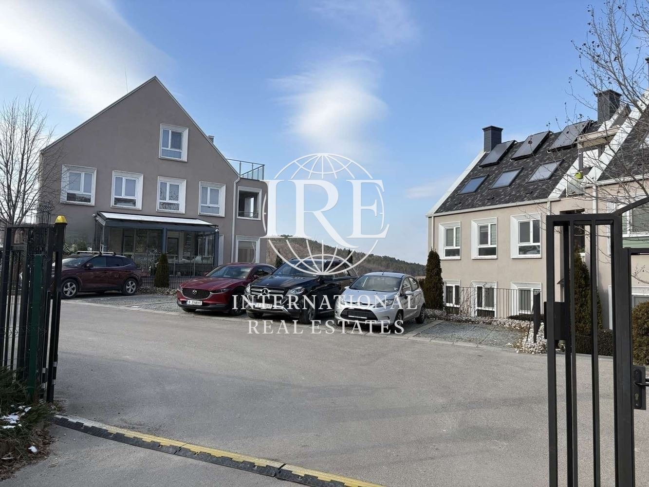 Продава 4-СТАЕН, гр. Варна, Галата, снимка 3 - Апартаменти - 56252466