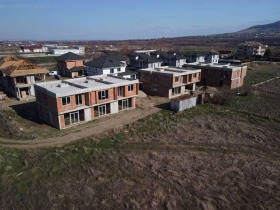 Maison Parvenets, région Plovdiv 9