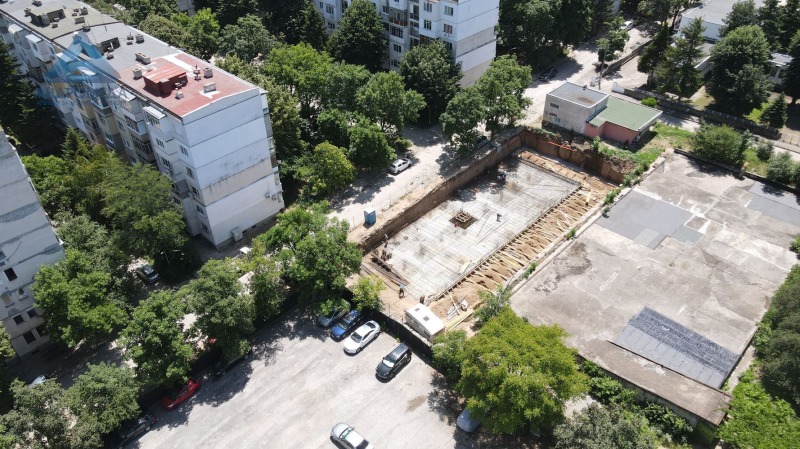 Na prodej  1 ložnice Pleven , Storgozija , 78 m2 | 77943404