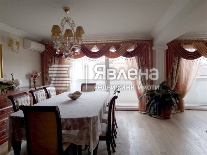 Продава 3-СТАЕН, гр. Благоевград, Широк център, снимка 3 - Aпартаменти - 47947455