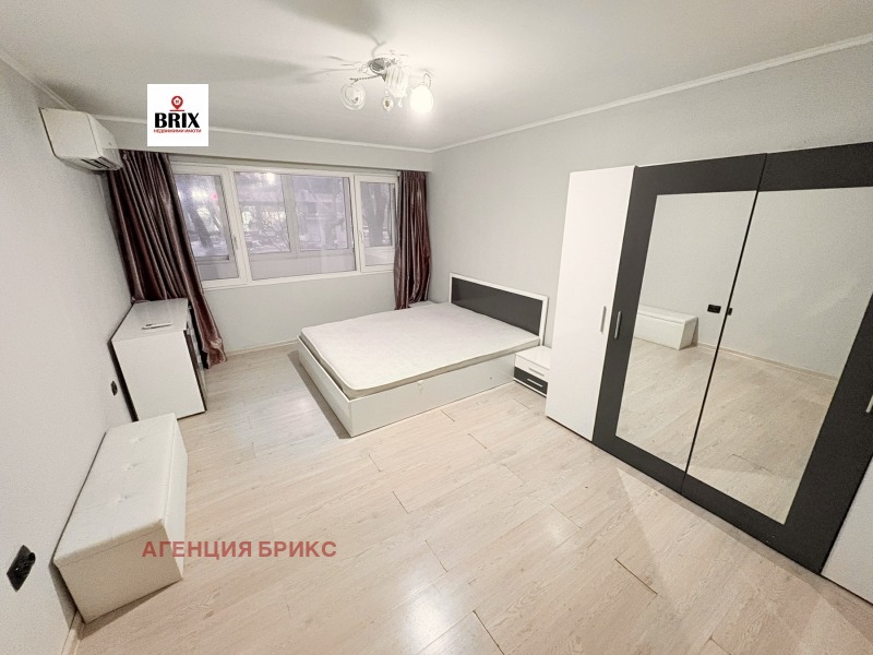 Продава 3-СТАЕН, гр. Русе, Родина 1