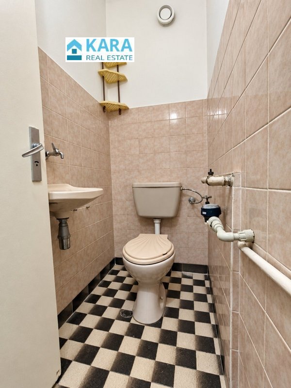 Продава 4-СТАЕН, гр. Кърджали, Център, снимка 13 - Апартаменти - 56093900
