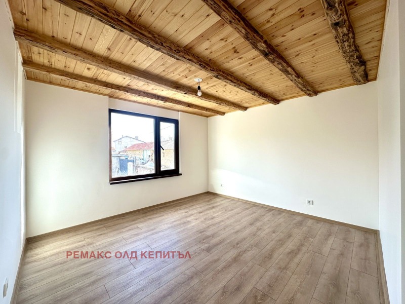 Продава КЪЩА, с. Беляковец, област Велико Търново, снимка 6 - Къщи - 52443090