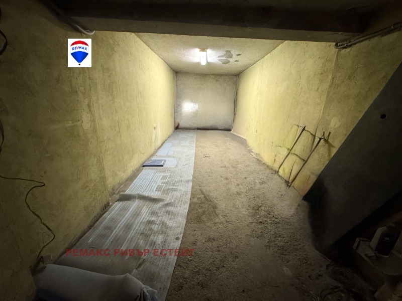 Til salg  Garage Ruse , Yalta , 18 kvm | 18290627 - billede [2]