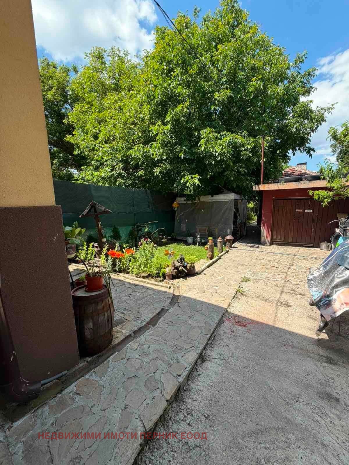 Продава КЪЩА, гр. Перник, Църква, снимка 5 - Къщи - 55089211