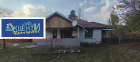Продажба на имоти в с. Баевци, област Велико Търново - изображение 6 
