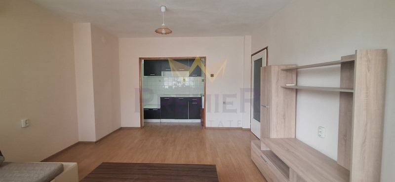 Продава  2-стаен, област Варна, гр. Провадия • 45 000 EUR • ID 97920027 — holmes.bg - [1] 
