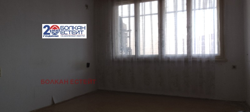 Продава 2-СТАЕН, гр. Велико Търново, Център, снимка 4 - Апартаменти - 52625129