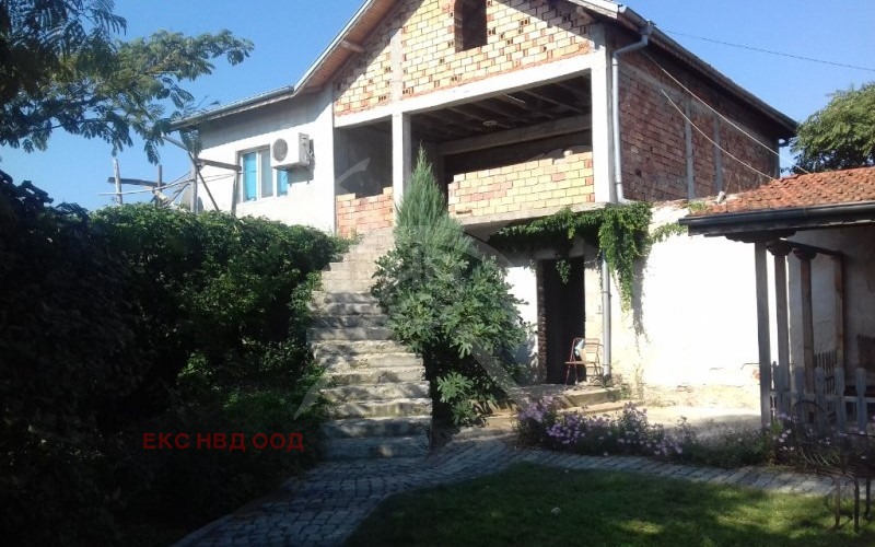 In vendita  Casa regione Plovdiv , Tsalapitsa , 5000 mq | 81738621