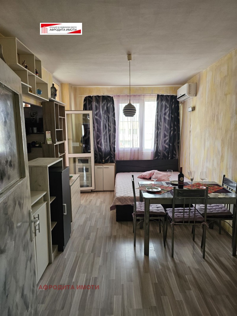 Na prodej  Studio Stara Zagora , Tri čučura - jug , 33 m2 | 78072539
