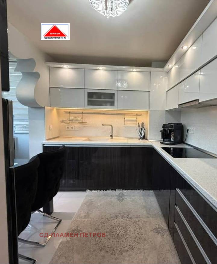 Продава 2-СТАЕН, гр. Шумен, Боян Българанов 2, снимка 2 - Апартаменти - 52707717